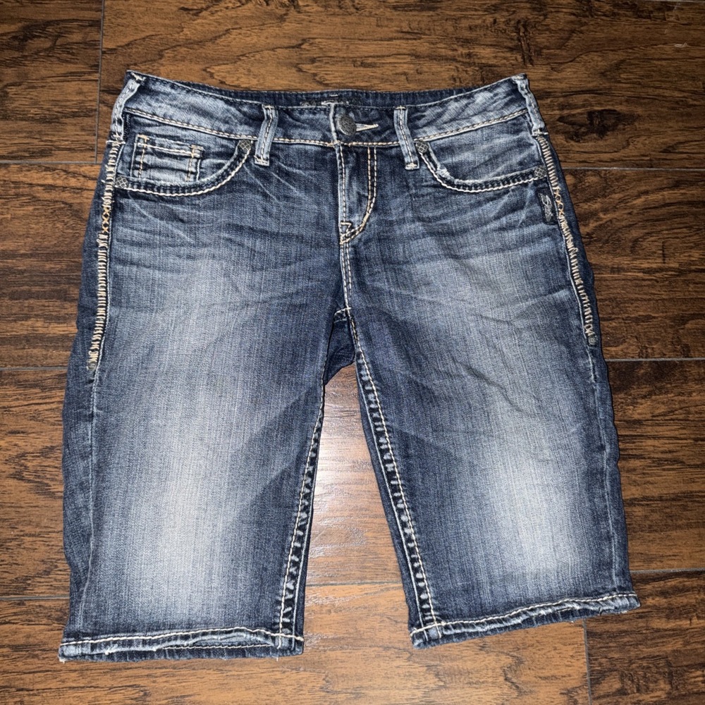 Silver Jeans Co Aiko Bermuda Denim Shorts Womens W27 Blue Slim Mid Rise Longline